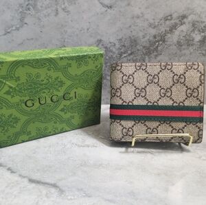 Gucci Beige GG Canvas Wallet ✨️